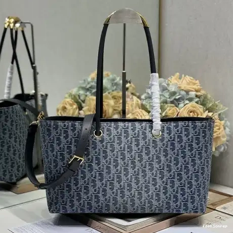 2411YA0239 Bags Dio 0604